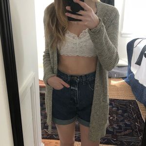 💕90s Vibez💕 High-Waisted Jean shorts